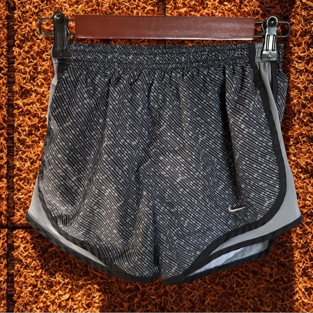 Nike Black and Gray Athletic Shorts Lightweight Performance Dri-Fit Size XS